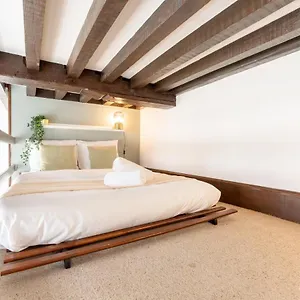 Centre - Studio Ideally Located ! 2 Pers France