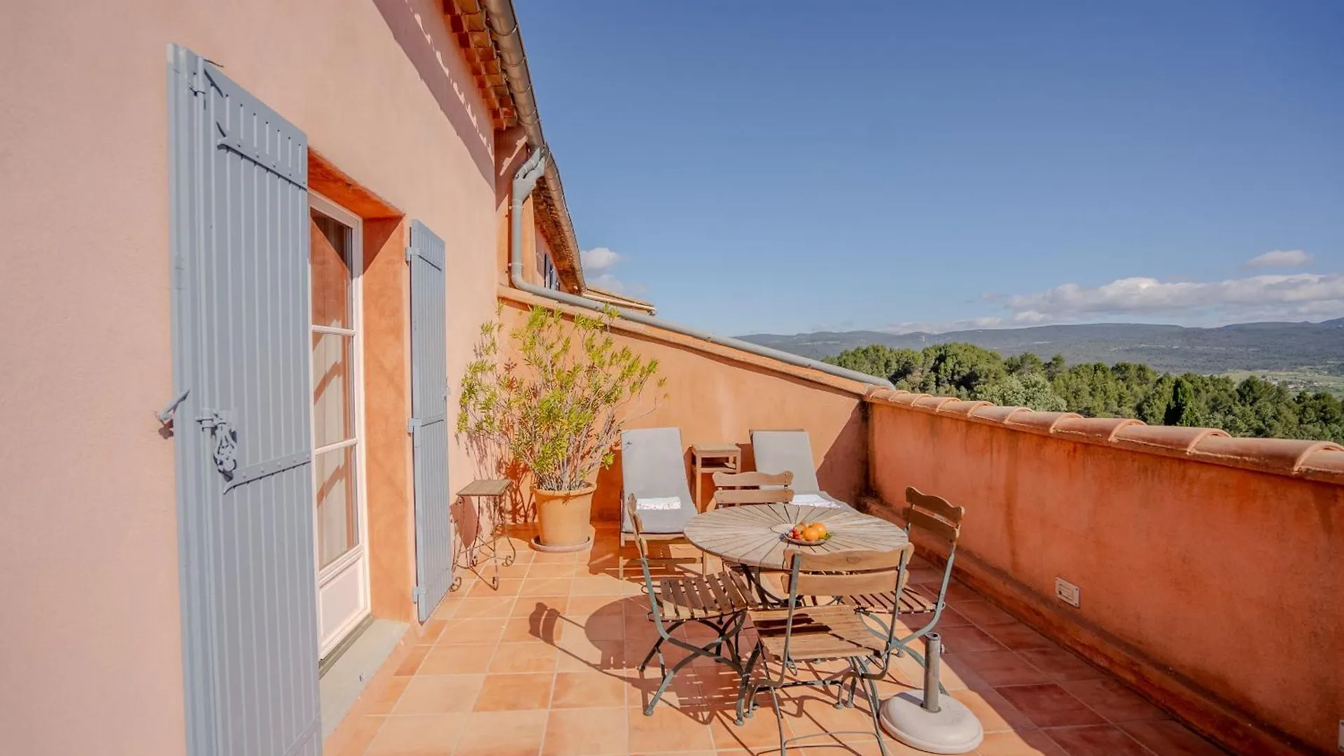 Hotel Le Clos de la Glycine Roussillon en Isere
