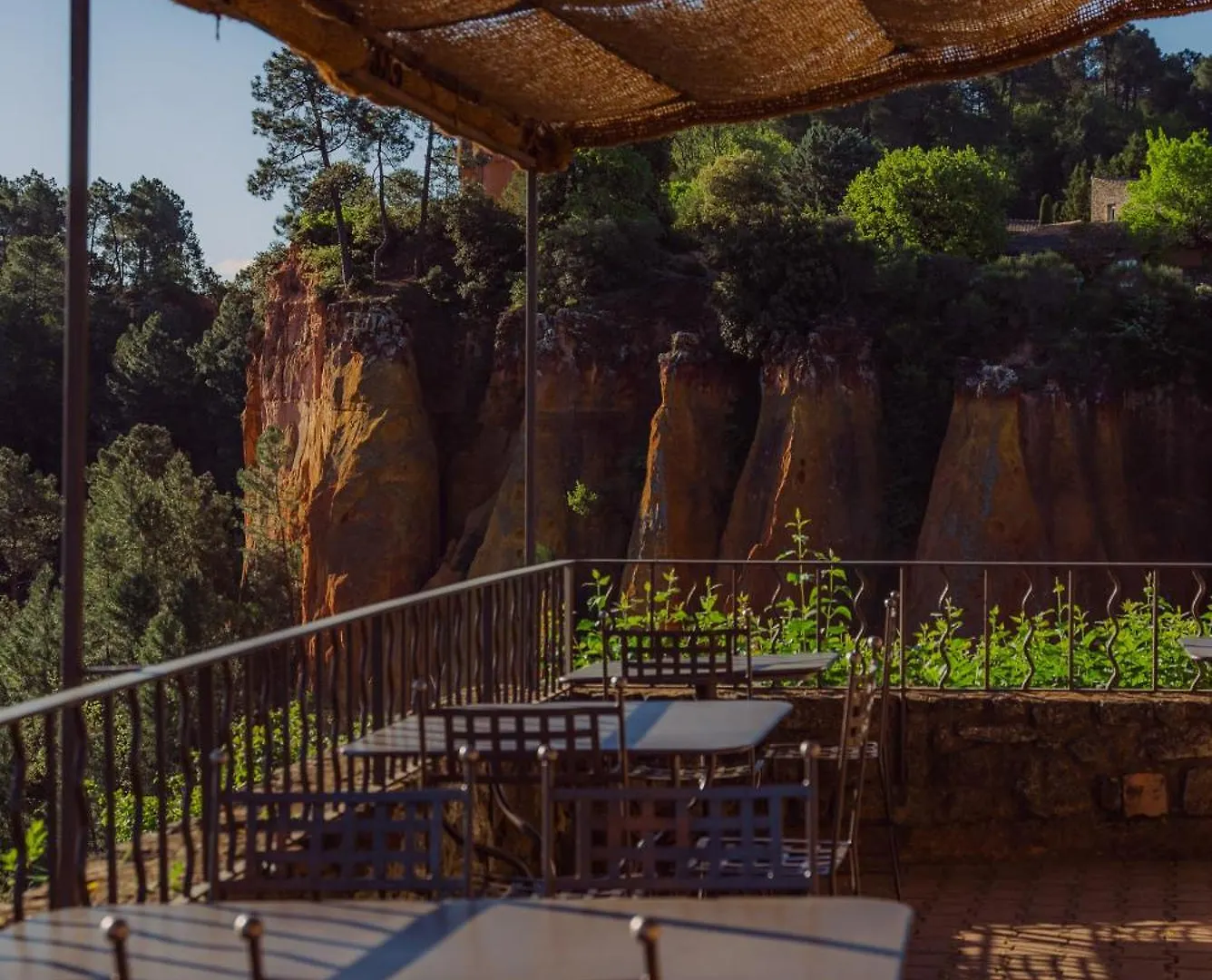 Le Clos de la Glycine Roussillon en Isere
